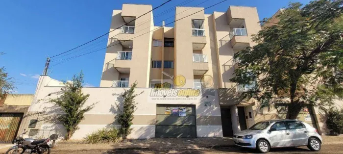 Apartamento com 2 dormitórios para alugar, 79 m² por R$ 1.617,96/mês - Abadia - Uberaba/MG