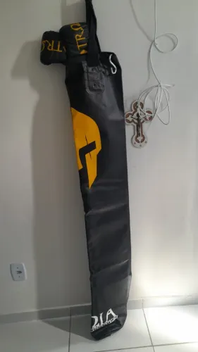 Saco de Pancada Troia Sport 160cm Vazio com Luvas Preto