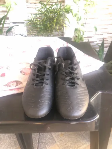 Chuteira umbro 41