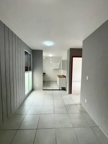 Belo apartamento de 2 quartos para locação no condomínio Residencial Tupinambás! Agende su