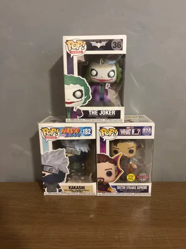 3 Funko Pop Originais - Coringa, Kakashi e Doctor Strange Supreme
