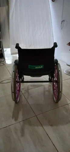 Cadeira de rodas monobloco 