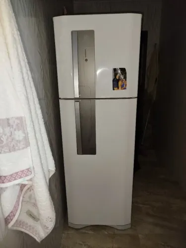 Geladeira Eletrolux Nova