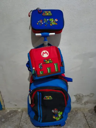 Vendo Kit mochila infantil Super Mario