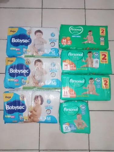 Vendo fraldas ou troco por outras marcas!! 