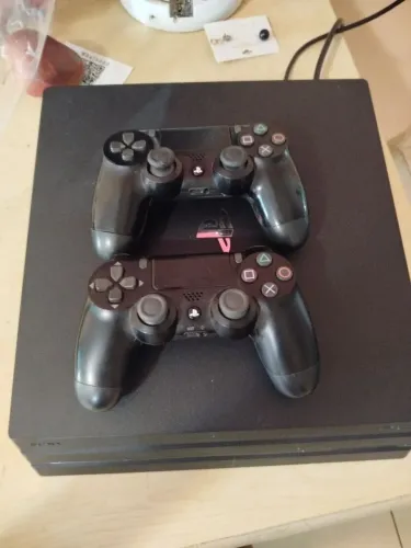 PS4 Playstation 4 PRO + Jogos