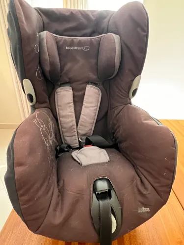 Cadeira carro Máxi Cosi Axxis Bebeconfort 9 a 18 kg
