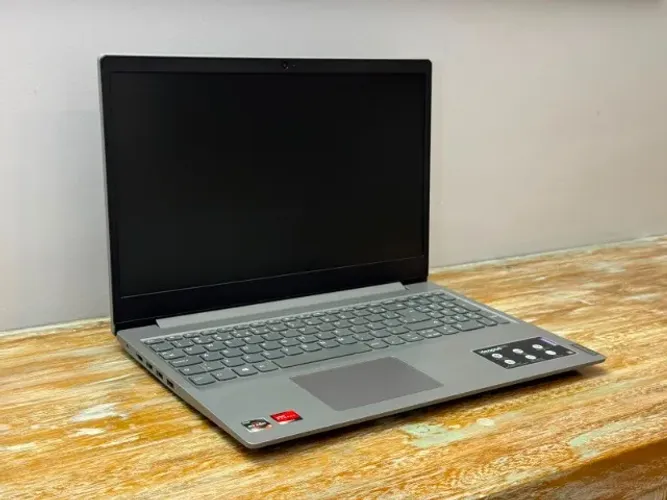 Notebook Lenovo Ideapad S145, Tela 15 polegadas Ryzen 3500 U, 12GB RAM, SSD 128GB , HDD700