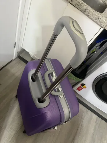 Mala de viagem marca Santino