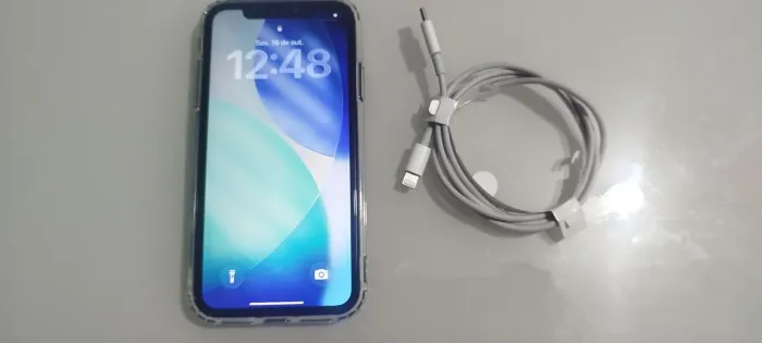 iPhone 11 excelente estado 128gb
