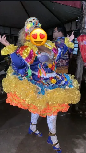 Traje Junino vende ou aluga