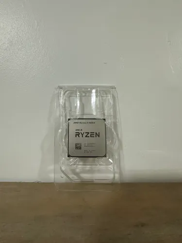 Ryzen 5 5600X (NOVO)