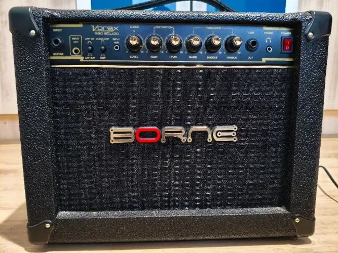 Amplificador De Guitarra Borne Vorax 630 Studio 25w Preto Bivolt