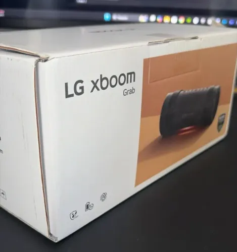 Caixa De Som Bluetooth Portátil LG Xboom Grab