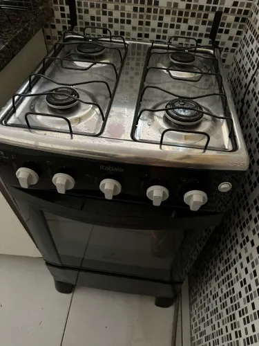 Vende-se fogão Itatiaia