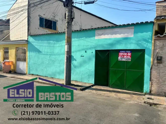 Casa linear 2 quartos com quintal