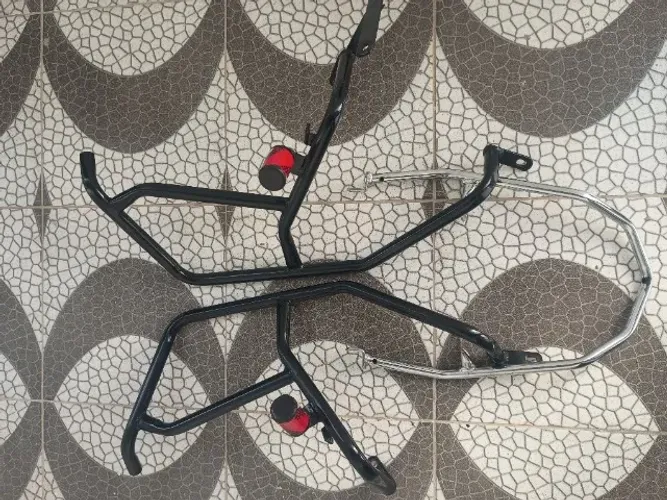 Protetor de carenagem e rabeta da pop 110