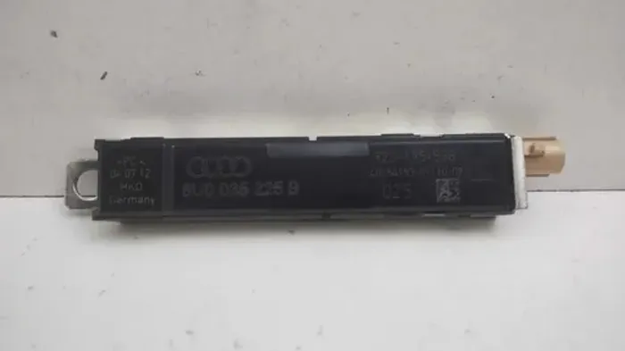 Módulo Amplificador Antena Audi Q3 2012/2016 8u0035225b Preto