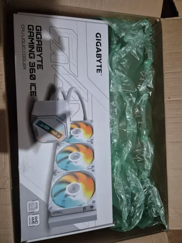 Liquid cooler gigabyte
