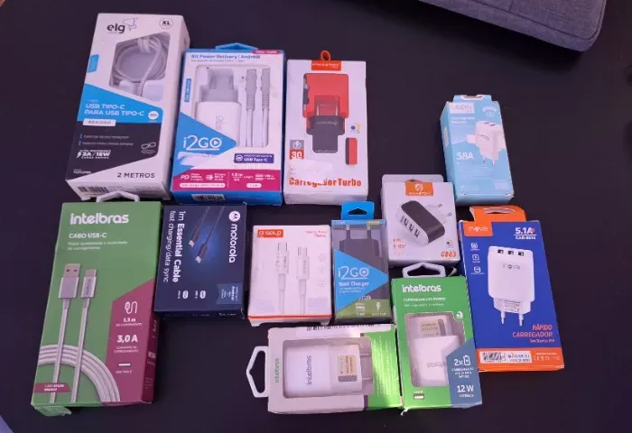 Kit com 12 Carregador e Cabo USB C para Celular Smartphone (Caixa Aberta, Produto Novo)