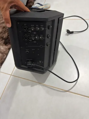 Caixa de som profissional 3.000 vendo ou troco