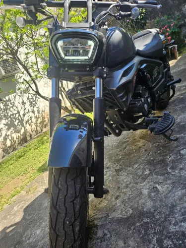 VENDO IRON 250CC NOVÍSSIMA