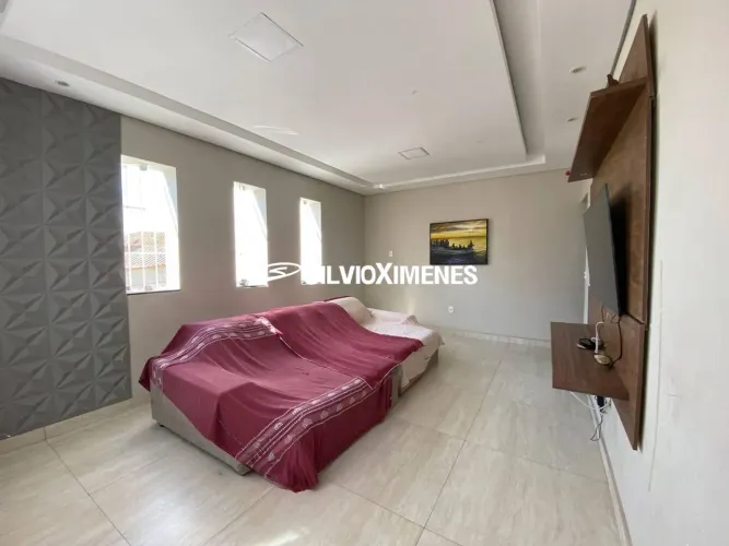 Casa com 3 quartos para Locação, Planalto - Belo Horizonte