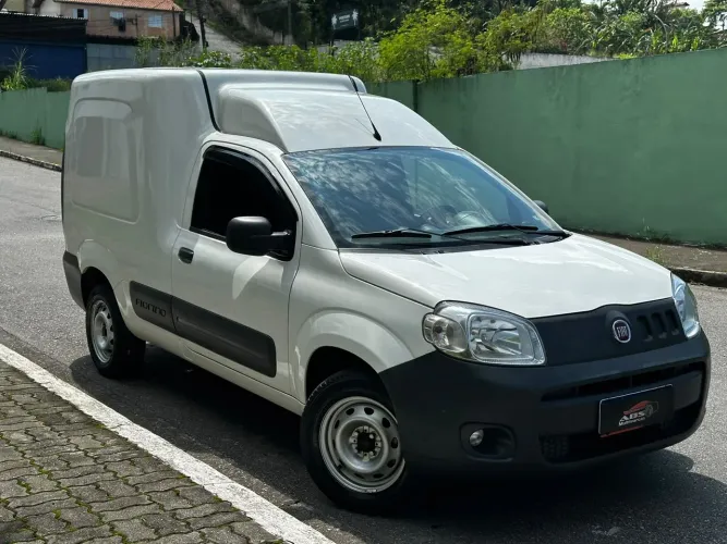 Fiat Fiorino Furgão Work. Hard 1.4 Flex 8V 2P 2018
