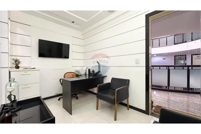 Sala comercial no Centro Clínico do Guará em Brasília DF