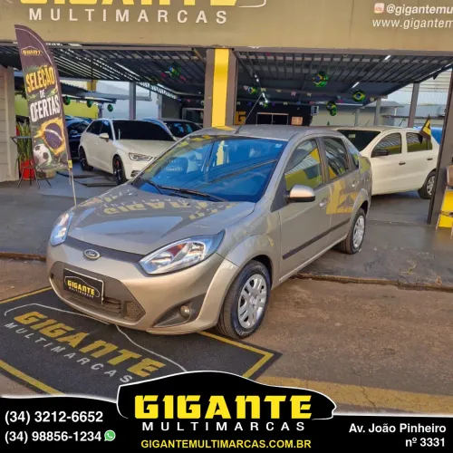 Ford Fiesta SE 1.6 8V Flex 5P 2014