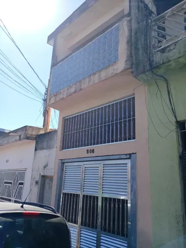 CASA INDEPENDENTE COM 03 DORMITORIOS EM GUAIANASES