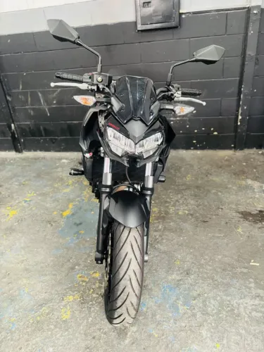 Moto Kawasaki Z 650 2021 Preta Impecável