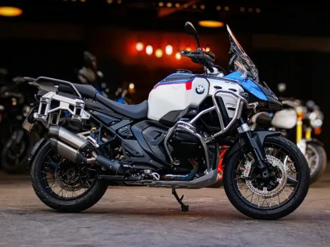 BMW R 1300 GS Adventure Trophy