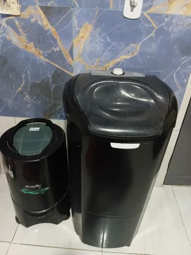 MÁQUINA E CENTRÍFUGA