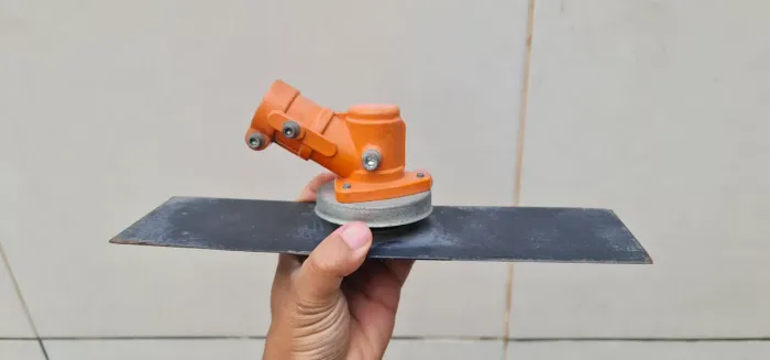 Enxada rotativa para roçadeira