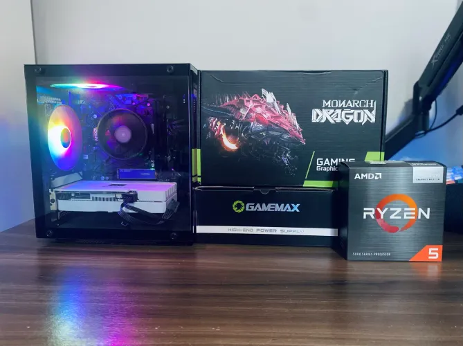Pc gamer (Semi novo)