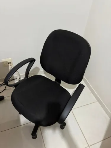 Cadeira de Escritório Rotativa