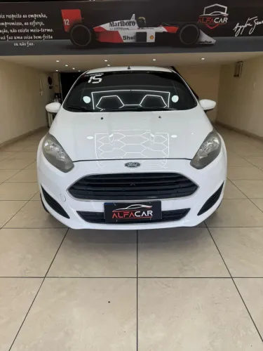 Ford Fiesta 1.5 16V Flex Mec. 5P 2015
