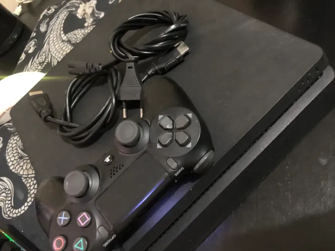 Play station 4 500GB