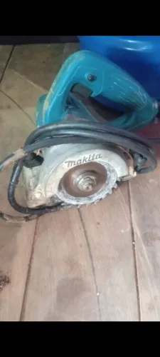 Vendo uma makita