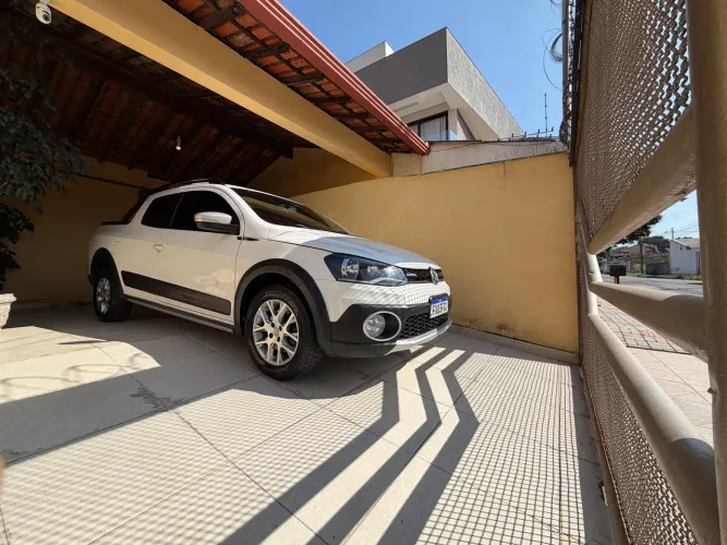 Volkswagen Saveiro Cross 1.6 T.flex 16V CD 2016