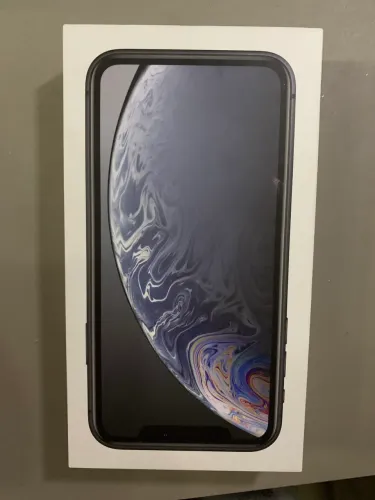 iPhone XR preto 64gb