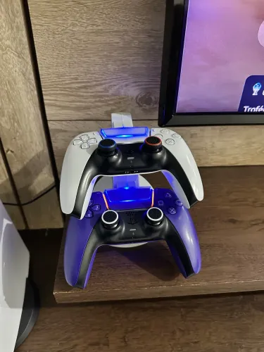 Base Carregadora para 2 Controles PS5