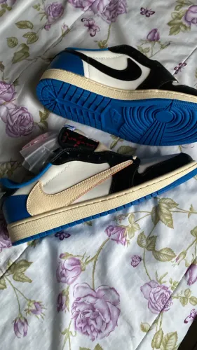 Nike air Jordan 1 low fragment Blue 