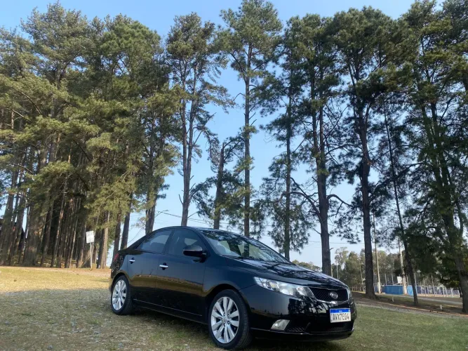 Kia Motors Cerato 1.6 16V Aut. 2013