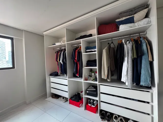 Guarda roupa closet TOKSTOK