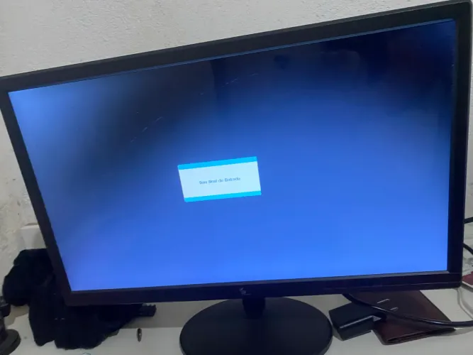 Vende-se monitor 