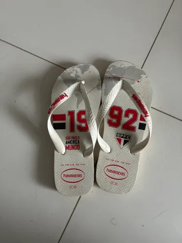Chinelo do São Paulo