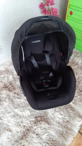 Bebê conforto kiddo Casulo clik em perfeito estado 
