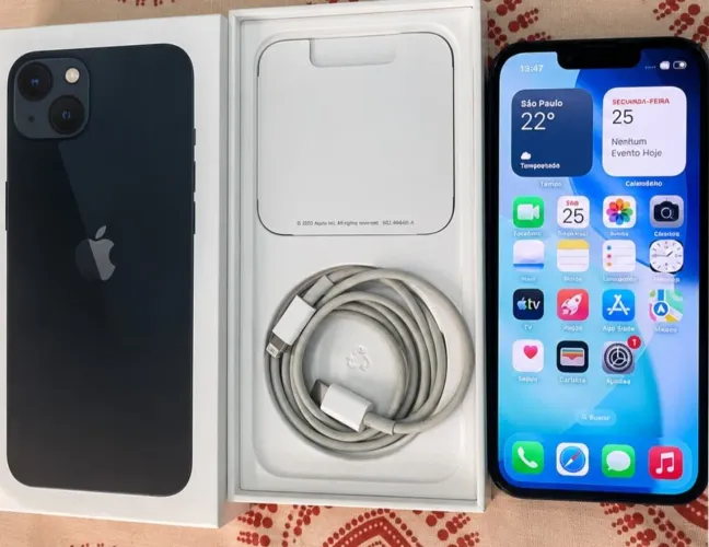 Iphone 13 de 128 gbs completo com caixa. Passo cartão 